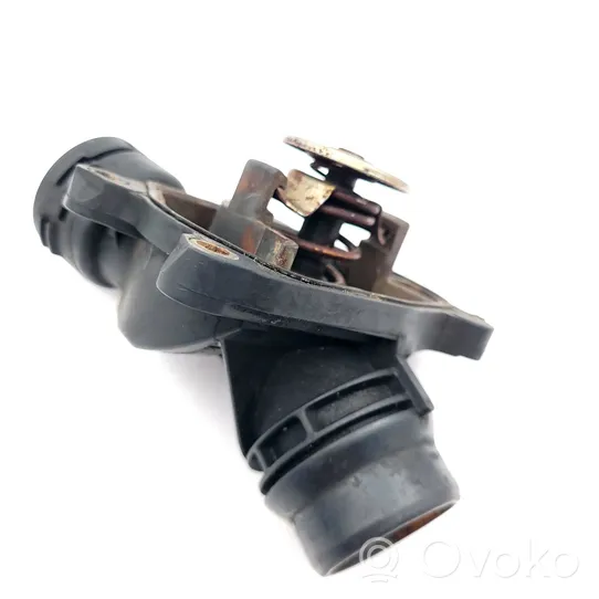 BMW X5 E70 Boîtier de thermostat I162837