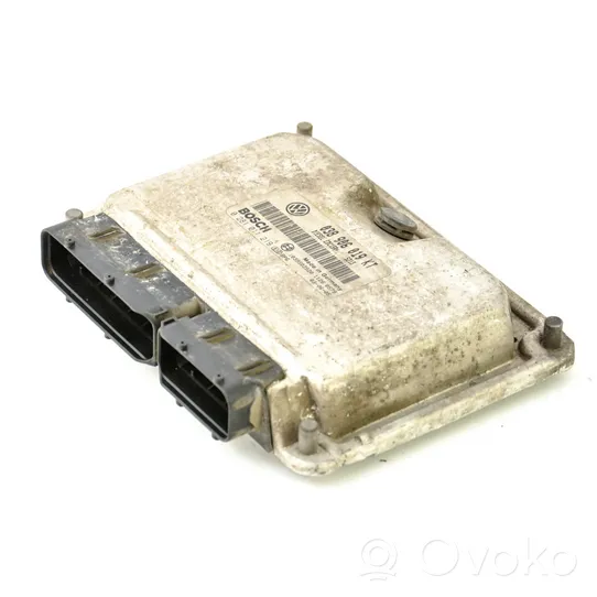 Seat Cordoba (6L) Unité de commande, module ECU de moteur 038906019KT