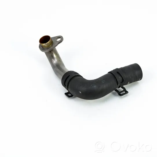 Skoda Rapid (NH) Durite de refroidissement tube 04L121058H