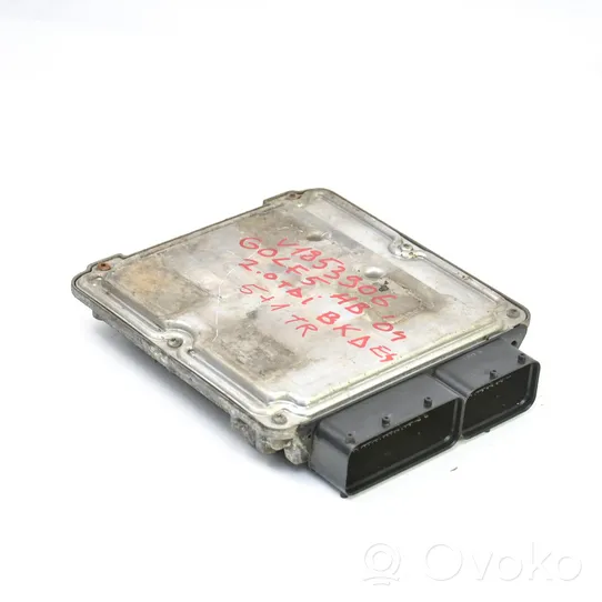 Volkswagen Golf V Juego de cerradura y set ECU del motor 03G906016AN