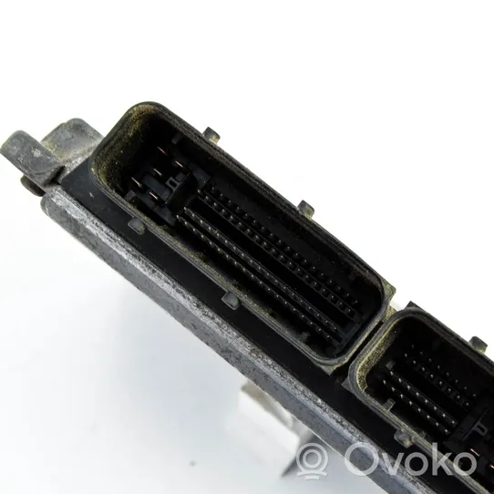 Volkswagen Polo IV 9N3 Komputer / Sterownik ECU i komplet kluczy 03C906013B