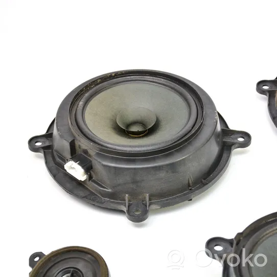 Mazda 6 Kit sistema audio KF0166960