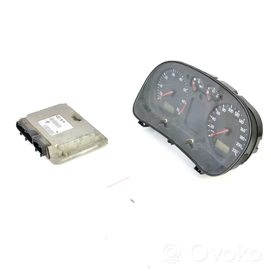 Volkswagen Golf IV Kit centralina motore ECU e serratura 036906014