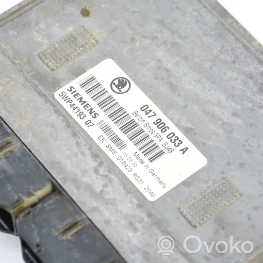 Skoda Fabia Mk1 (6Y) Komputer / Sterownik ECU i komplet kluczy 047906033A