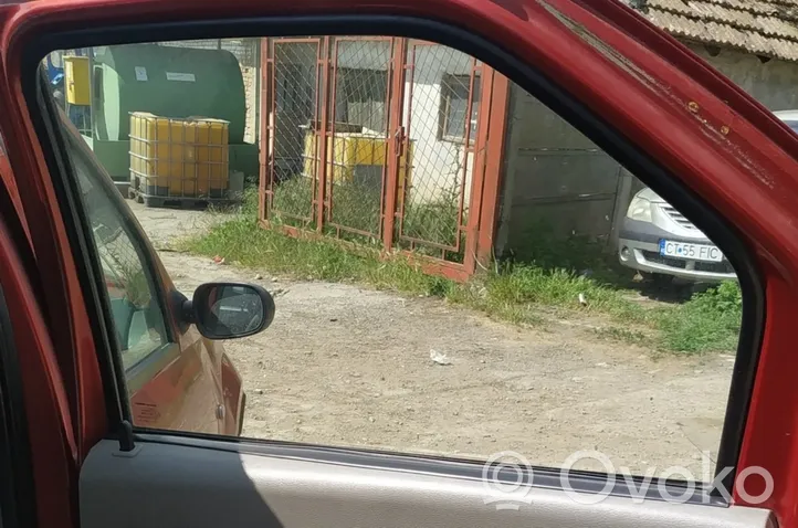 Dacia Logan I Slankiojančių durų stiklas 6001546704
