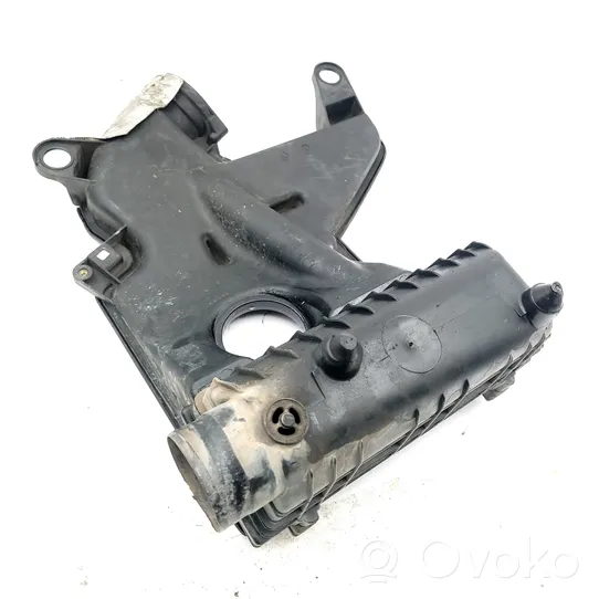 Dacia Duster Scatola del filtro dell’aria 70365657