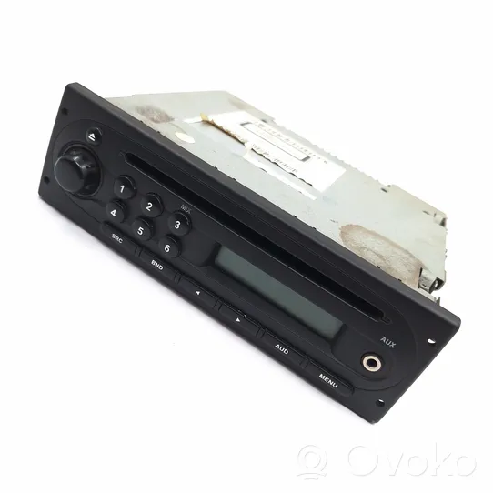 Dacia Duster Radio/CD/DVD/GPS head unit 281115428R