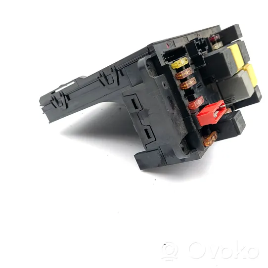 Mercedes-Benz C W203 Module de fusibles A2035452801