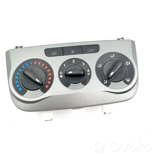 Fiat Grande Punto Panel klimatyzacji 735484522
