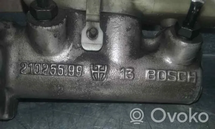 Volkswagen Lupo Pääjarrusylinteri 21025599