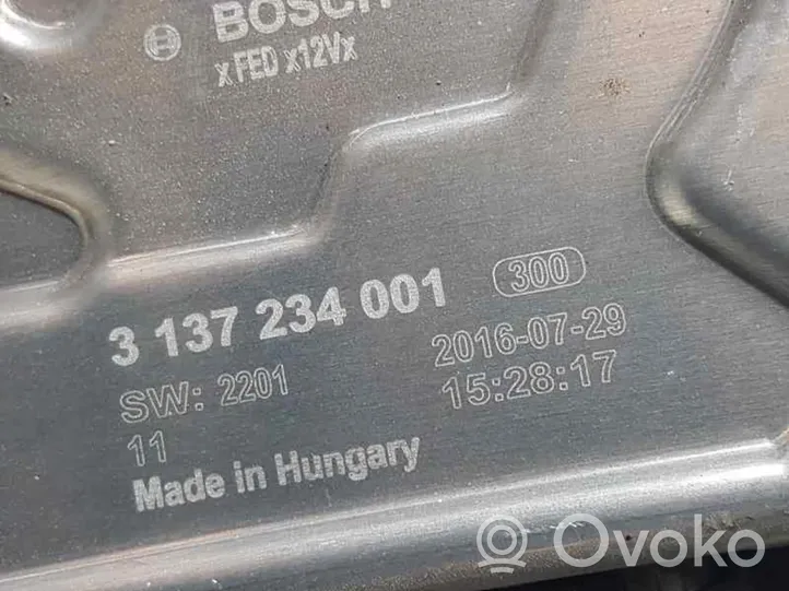 Mercedes-Benz E W213 Jäähdyttimen jäähdytinpuhallin 3137234001