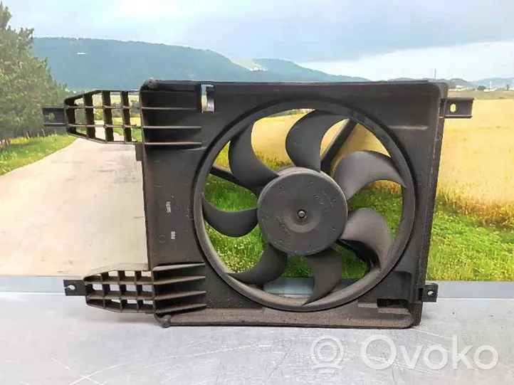 Chevrolet Aveo Электрический вентилятор радиаторов 95950480