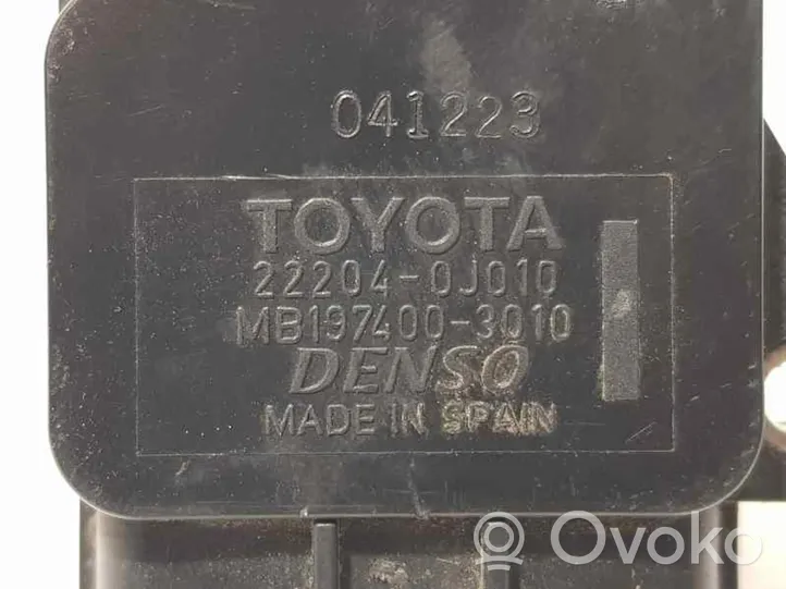 Toyota Avensis T250 Ilmamassan virtausanturi 222040J010