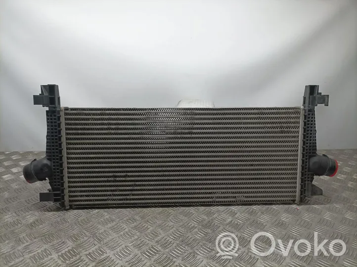 Opel Astra J Radiatore intercooler 13311080