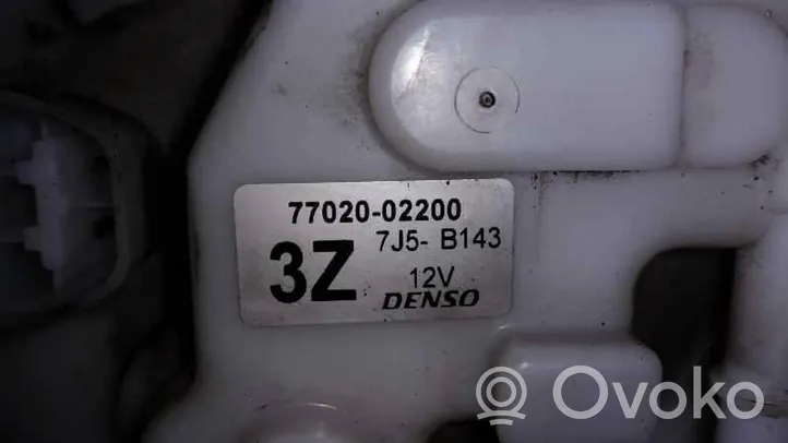 Toyota Auris 150 Bomba interna de combustible 7J5B143