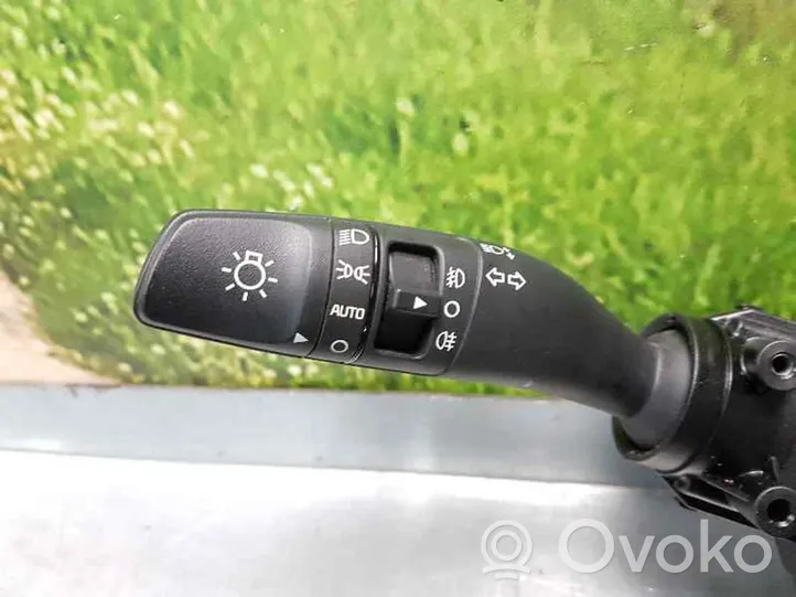 KIA Niro Ohjauspyörän painikkeet/kytkimet 93403G5960