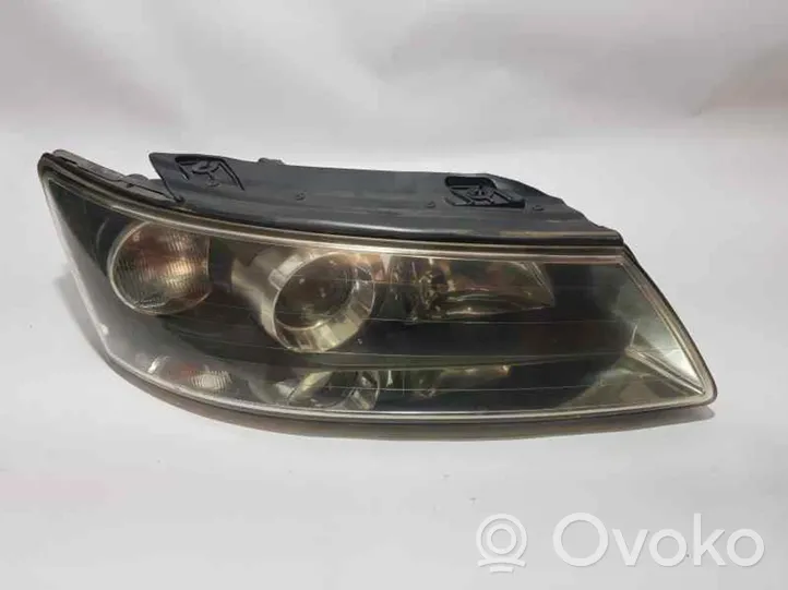 Hyundai Sonata Headlight/headlamp 