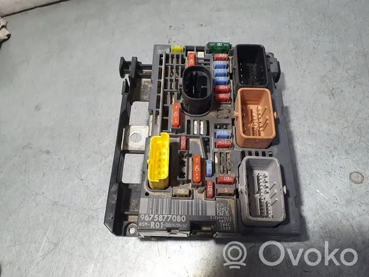 Citroen C4 Grand Picasso Module de fusibles 9675877080