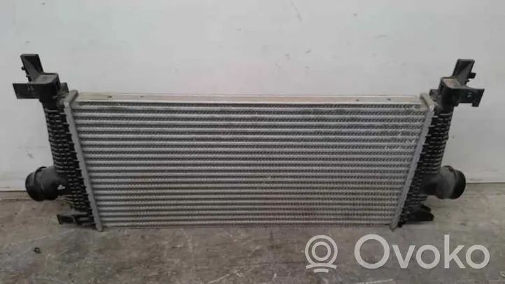 Opel Astra J Radiatore intercooler 