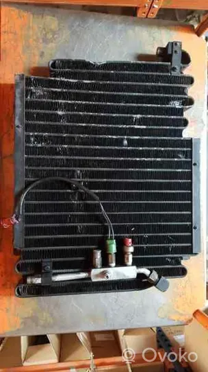 Audi 80 90 B2 Gaisa kondicioniera dzeses radiators 