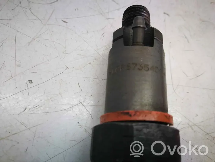 Renault Kangoo I Injecteur de carburant LCR6735406H