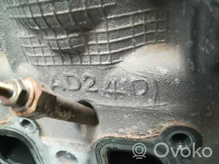 Nissan Almera N16 Engine head AD24D