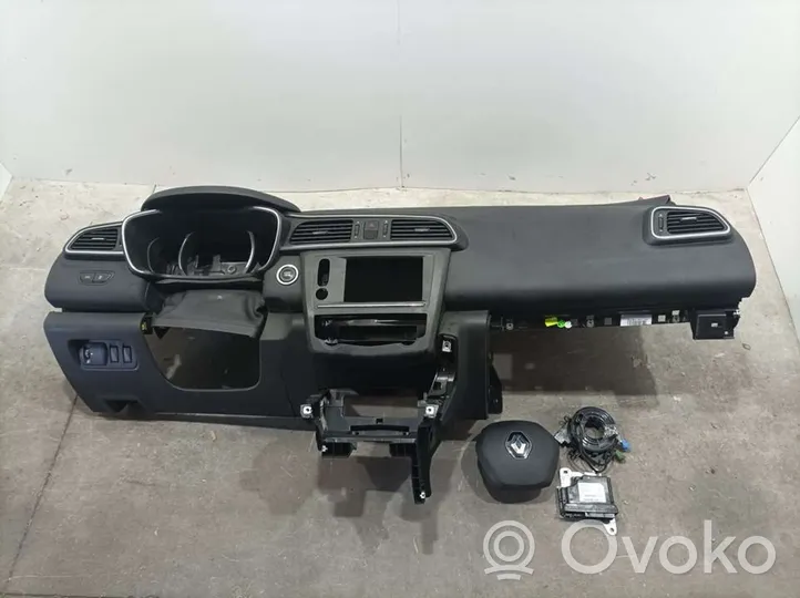 Renault Kadjar Airbag set with panel 