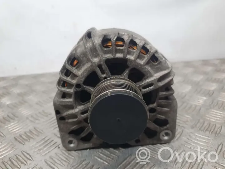 Renault Fluence Generator/alternator 231000026R