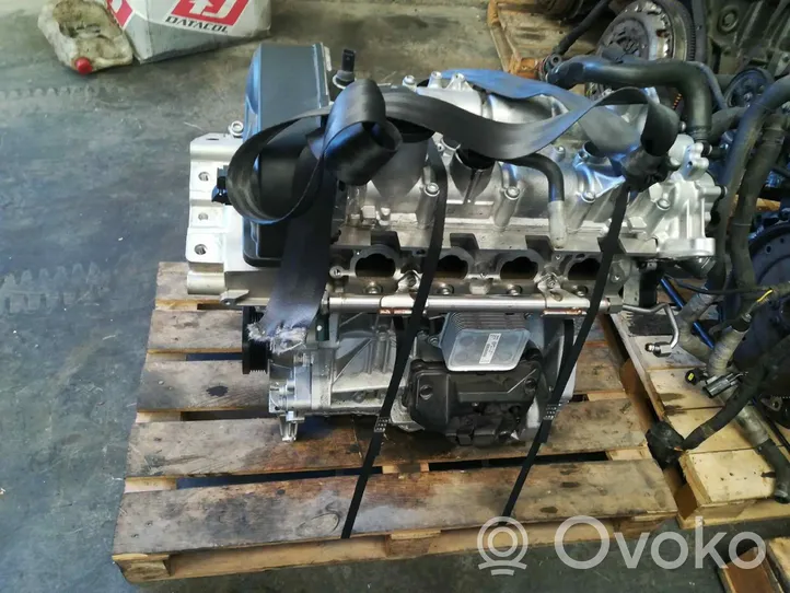 Volkswagen Golf VII Moottori CZD