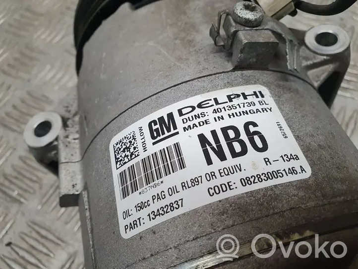 Opel Zafira B Compresseur de climatisation 13432837