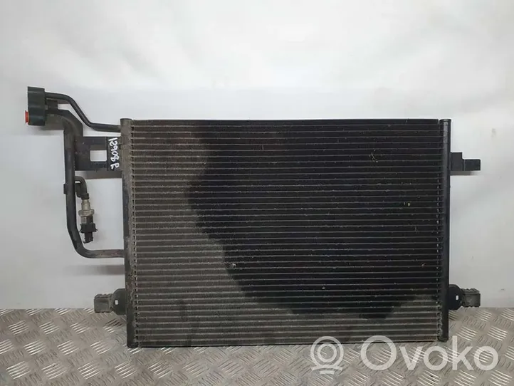 Volkswagen PASSAT B5.5 Oro kondicionieriaus radiatorius aušinimo 3B0260401