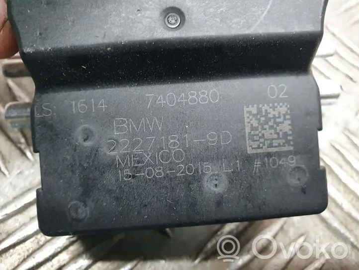 BMW i8 Citu veidu vadības bloki / moduļi 7404880