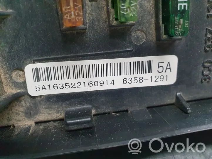 Volkswagen Tiguan Module de fusibles 5N0937123A