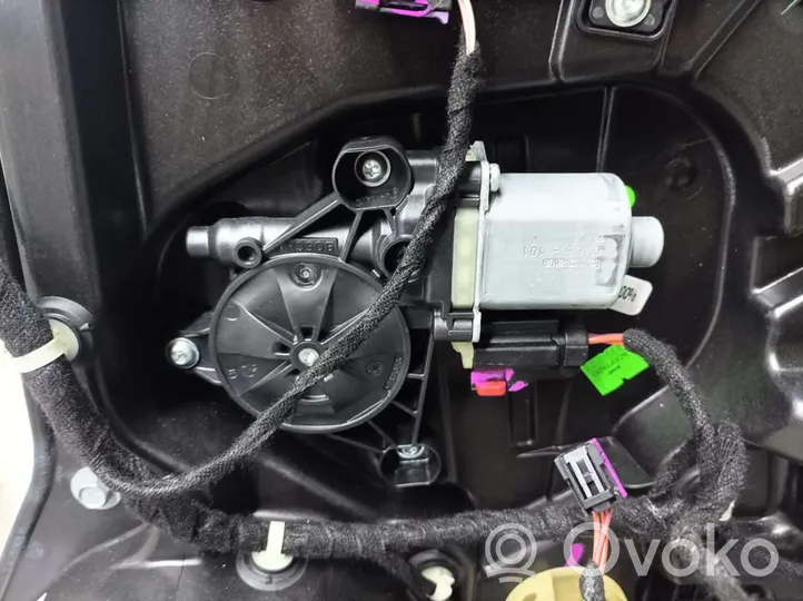 Jeep Compass Elektryczny podnośnik szyby drzwi tylnych 68242305AA