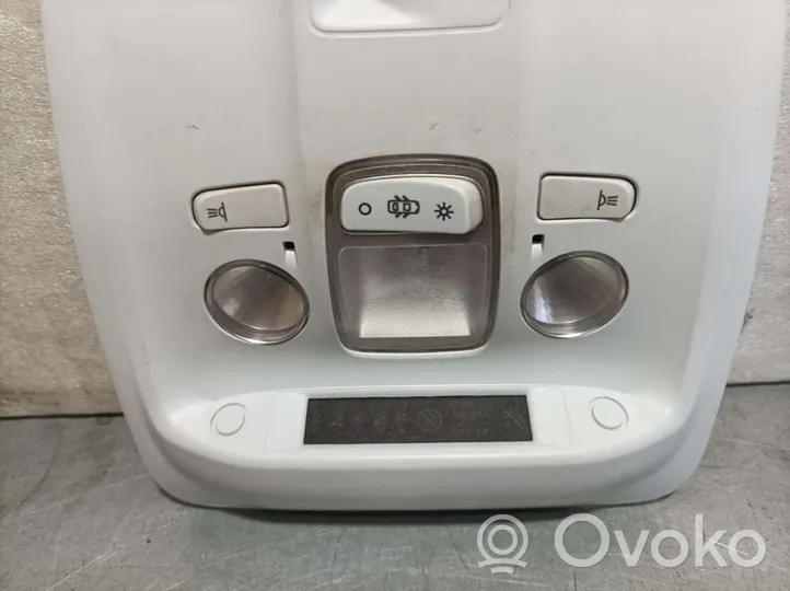 Peugeot 308 Rivestimento della console di illuminazione installata sul rivestimento del tetto 9677821577