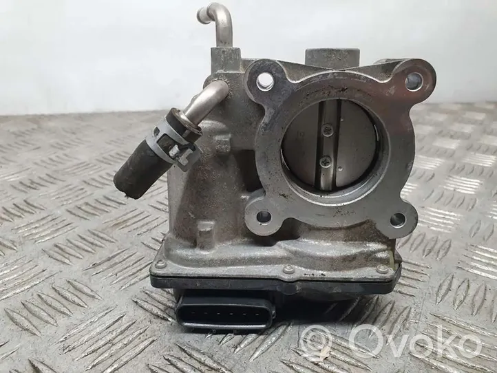 Toyota Auris E180 Throttle body valve 2203047080