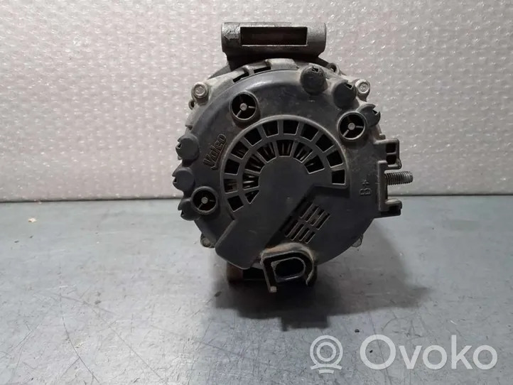 Mercedes-Benz E W212 Alternator 609813