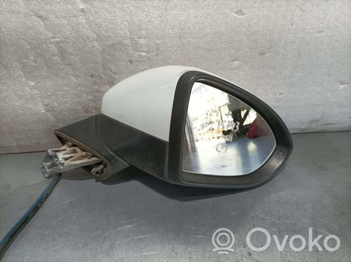 Volkswagen Golf VII Front door electric wing mirror A064480