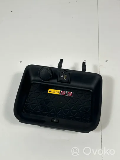 Toyota RAV 4 (XA50) Module de charge sans fil 