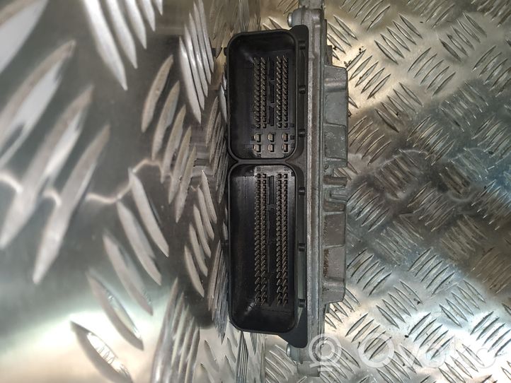 Volvo S80 Dzinēja vadības bloks 30785100AB