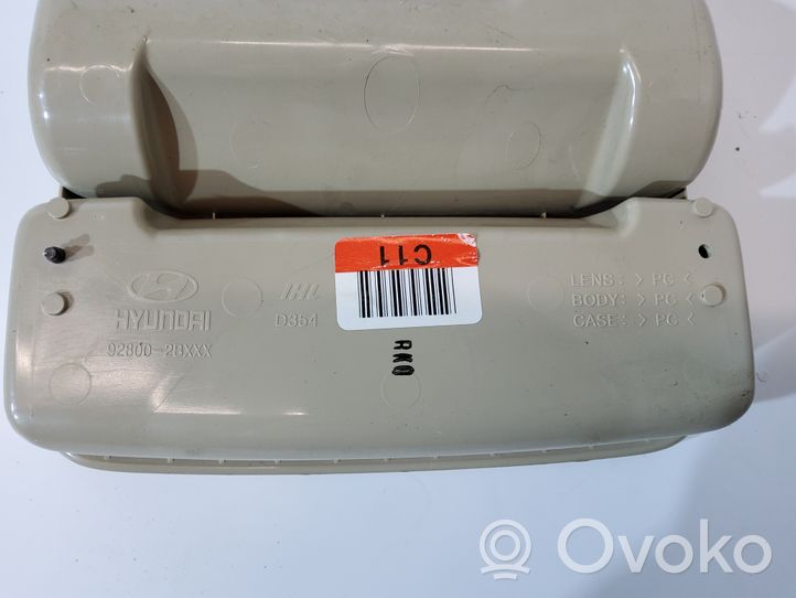 Hyundai Santa Fe Luz del asiento delantero 928002BXXX