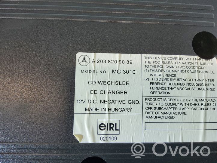 Mercedes-Benz Vito Viano W639 Navigācijas (GPS) sistēmas CD/DVD lasītājs A2038209089