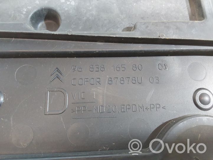 Citroen C3 Wlot / Kanał powietrza intercoolera 9683816580