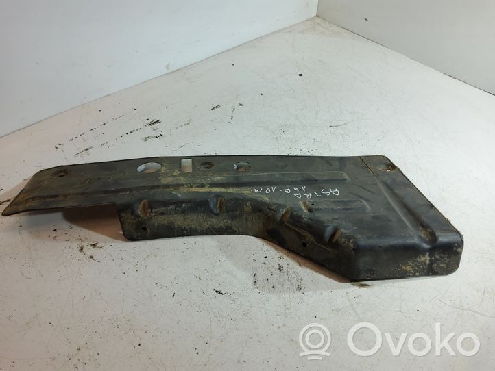 Opel Astra J Boîte de batterie 13280107