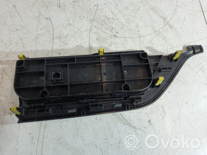 Toyota Auris E180 Console centrale, commande chauffage/clim 75F542