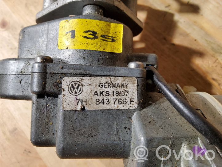 Volkswagen Multivan T5 Sliding door latching motor 7H0843766F