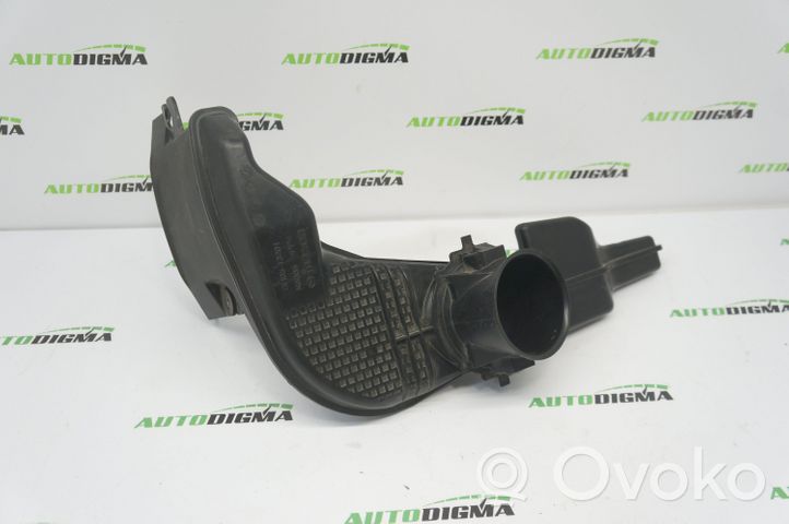 Mazda 6 Parte del condotto di aspirazione dell'aria SH0513201