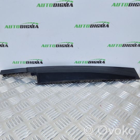 Seat Ibiza V (KJ) Rivestimento modanatura del vetro della portiera anteriore 6F0837901D