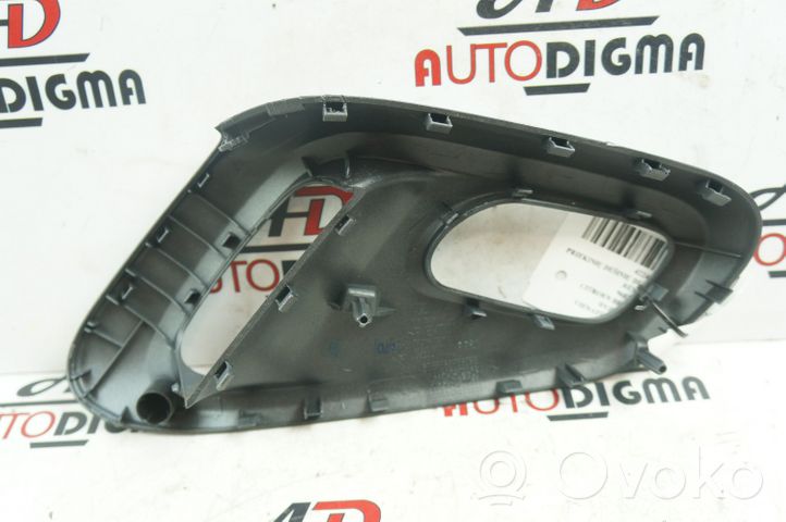 Peugeot Partner Rivestimento della maniglia interna per portiera anteriore 9683306677