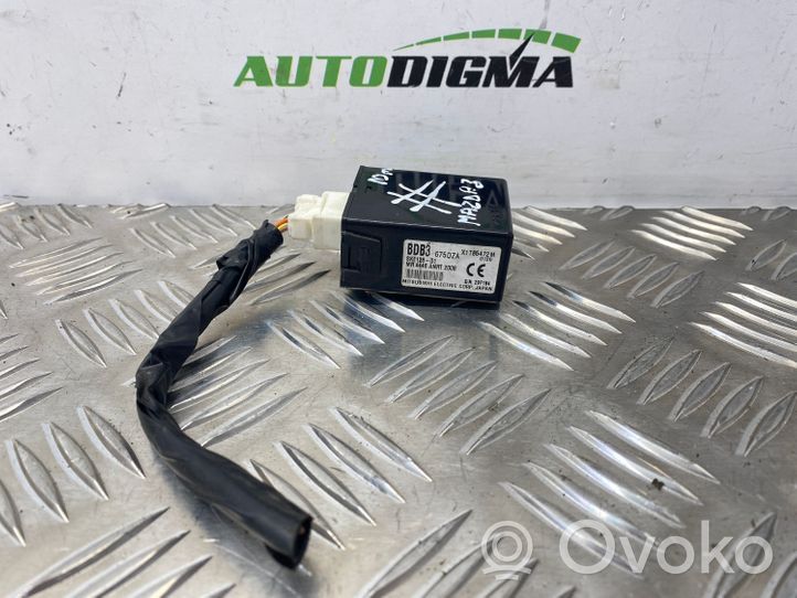 Mazda 3 II Centralina/modulo keyless go BDB3675DZA